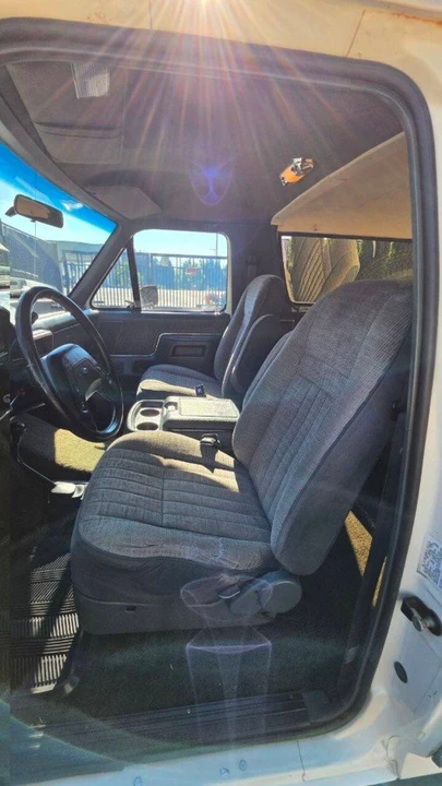 1990 Ford Bronco 4th Gen - Image 10 of 16