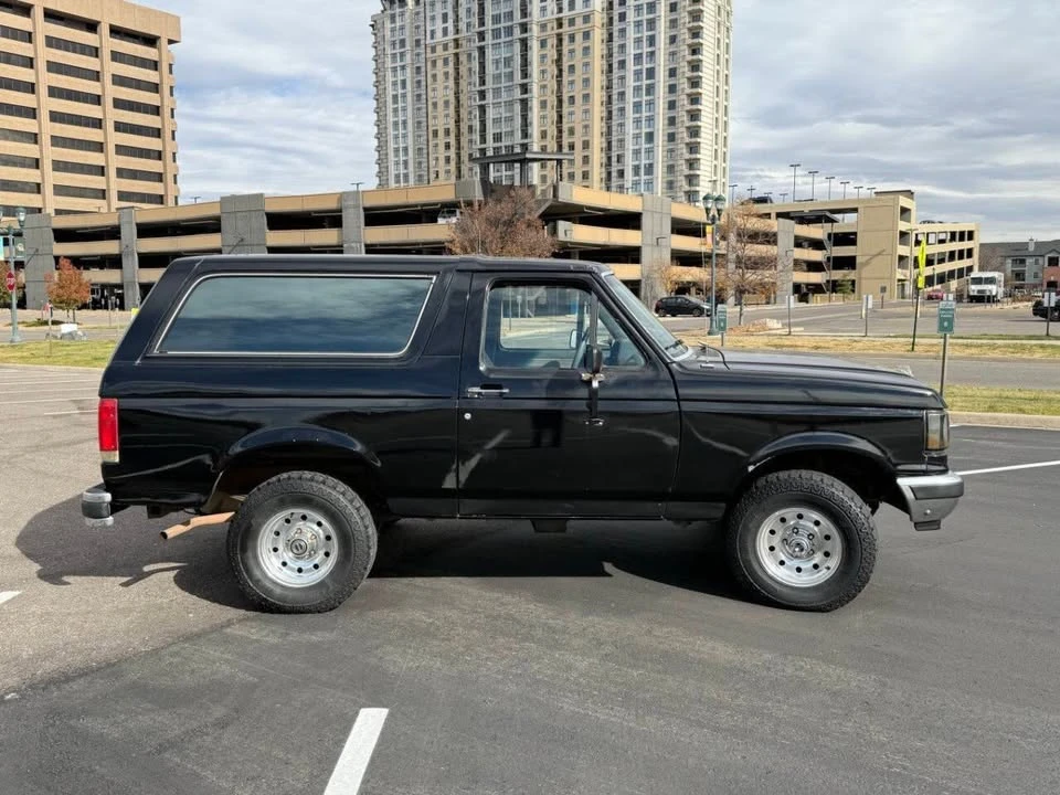 1990 Ford Bronco 4th Gen - Image 9 of 20
