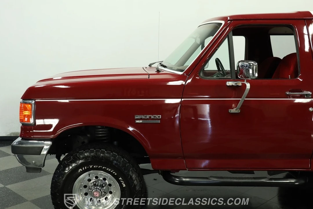 1990 Ford Bronco 4th Gen - Image 24 of 31