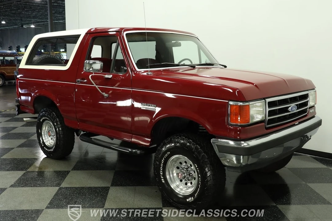 1990 Ford Bronco 4th Gen - Image 15 of 31