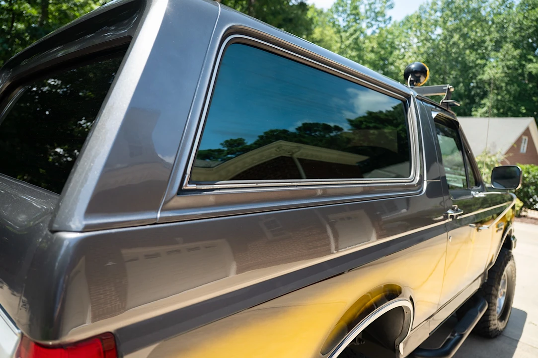 1990 Ford Bronco 4th Gen - Image 16 of 31