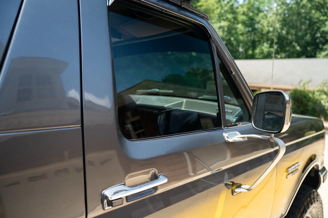 1990 Ford Bronco 4th Gen - Image 17 of 31
