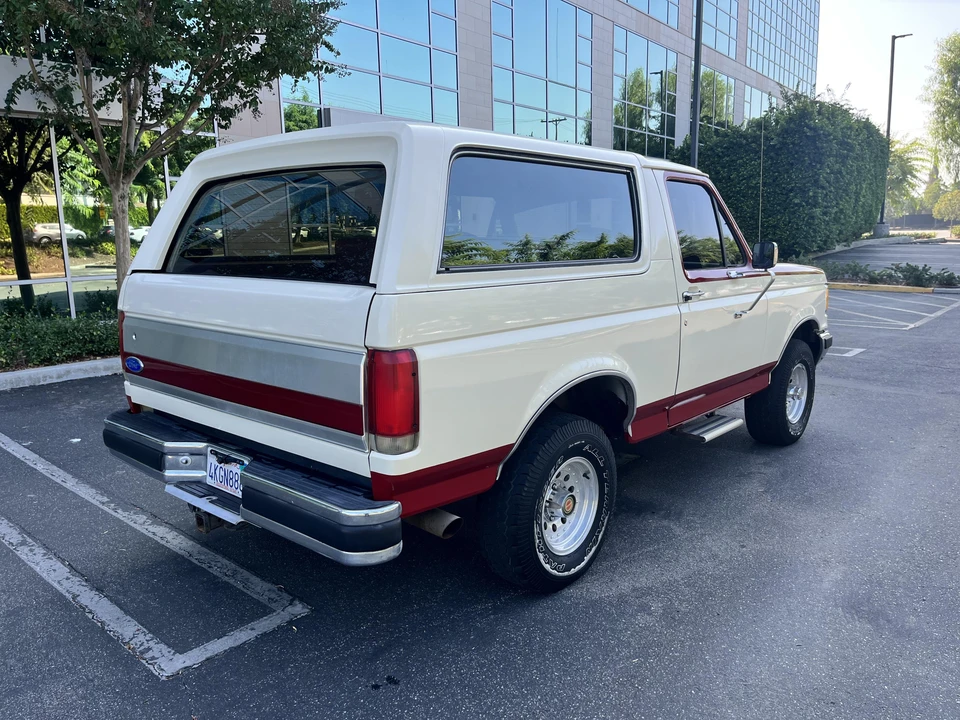 1990 Ford Bronco 4th Gen - Image 12 of 31