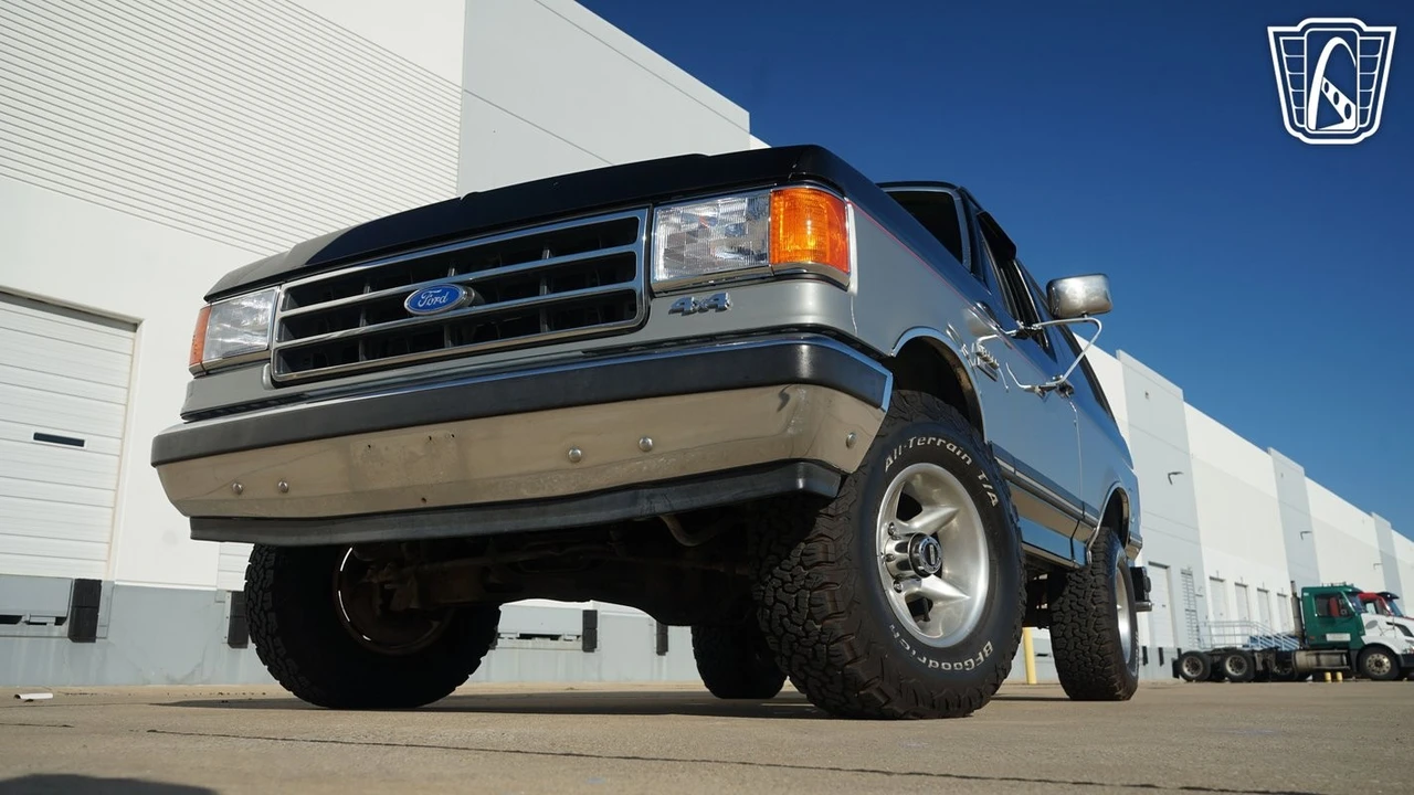 1990 Ford Bronco 4th Gen - Image 5 of 31