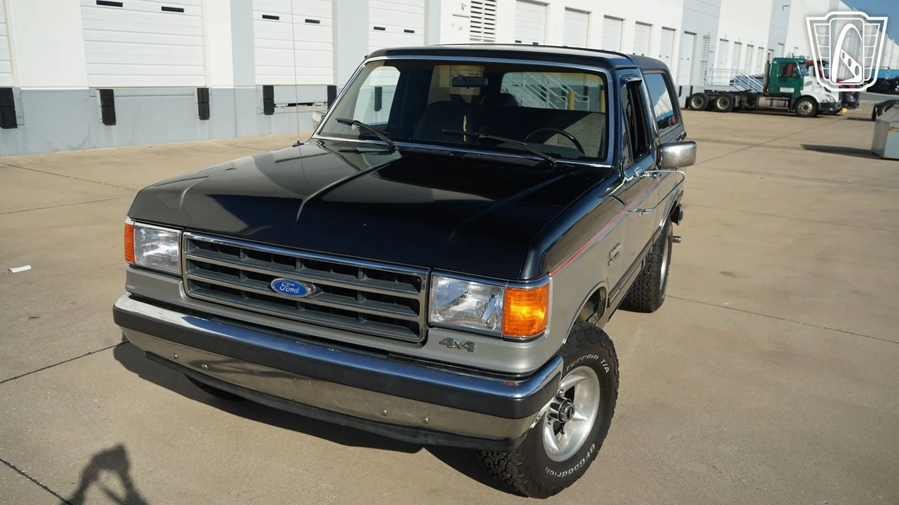 1990 Ford Bronco 4th Gen - Image 3 of 31