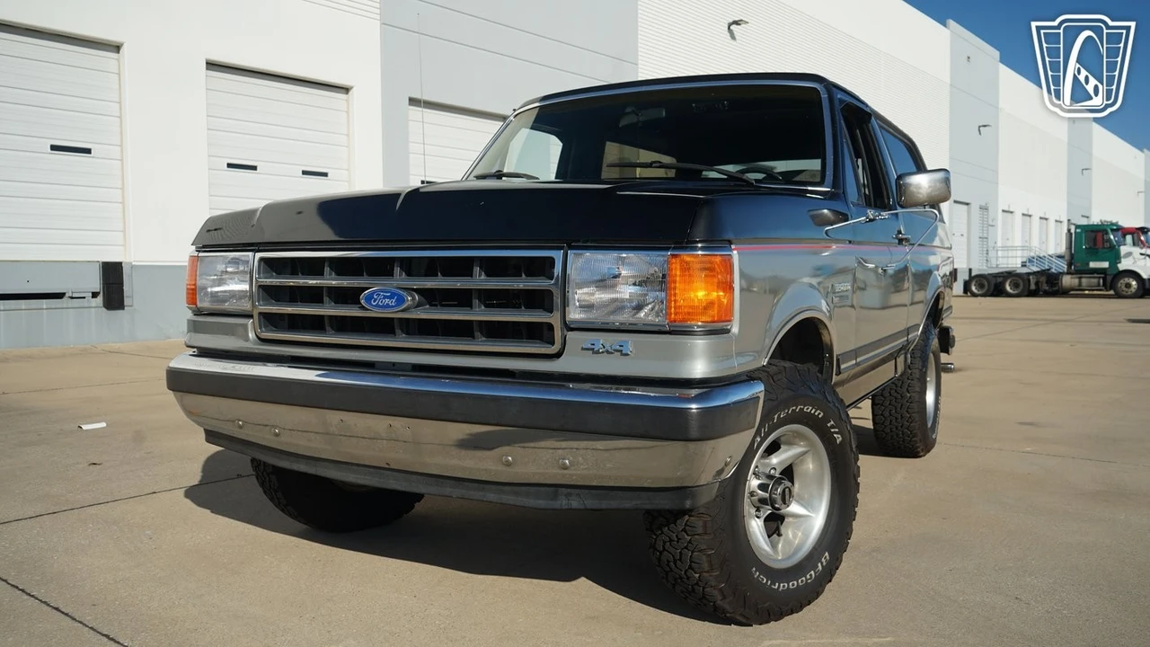 1990 Ford Bronco 4th Gen - Image 4 of 31