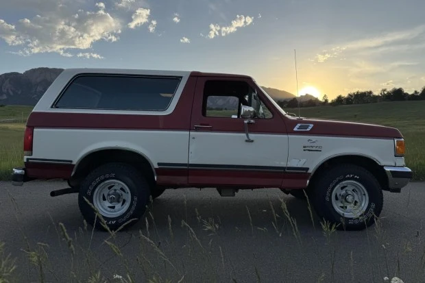 1990 Ford Bronco 4th Gen - Image 3 of 7