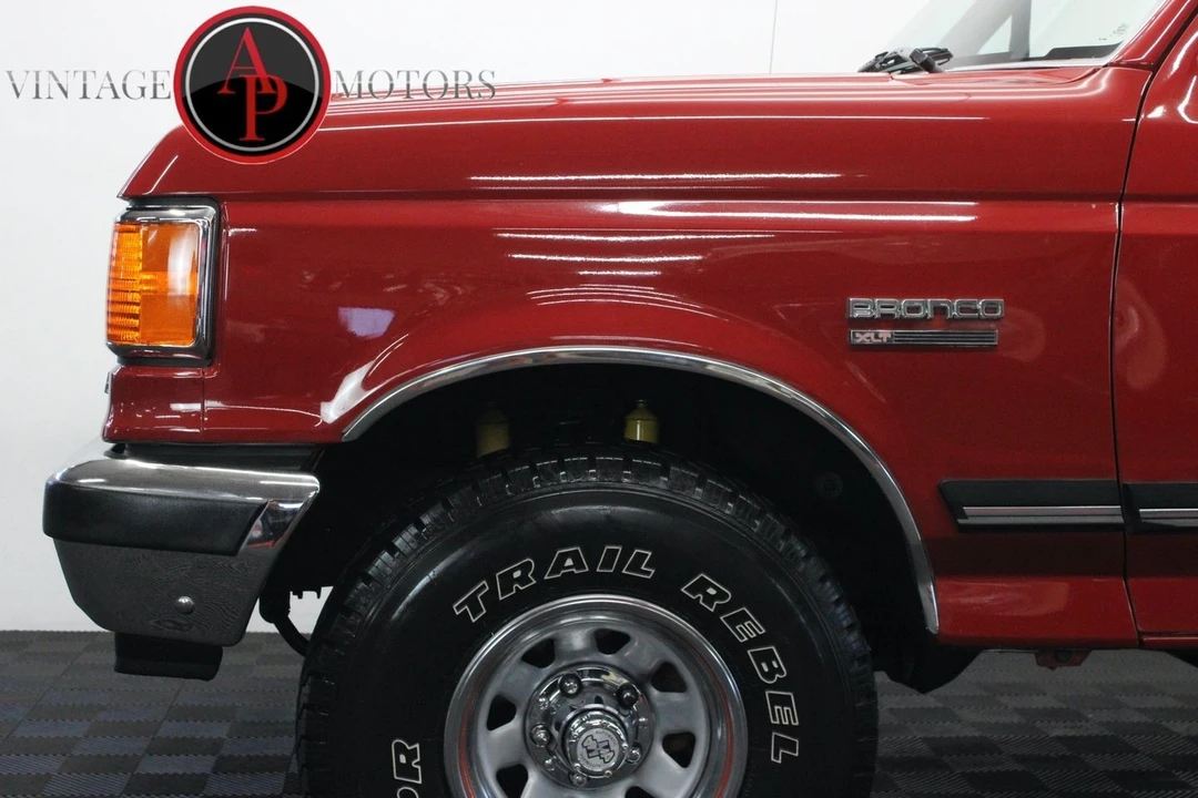 1990 Ford Bronco 4th Gen - Image 11 of 21