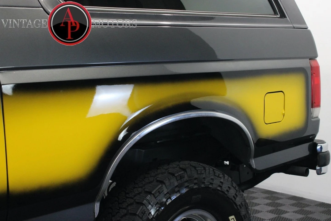 1990 Ford Bronco 4th Gen - Image 11 of 12