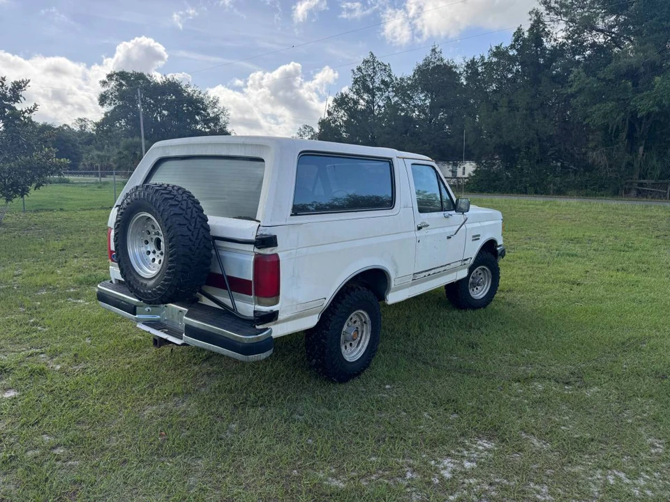 1990 Ford Bronco 4th Gen - Image 4 of 8