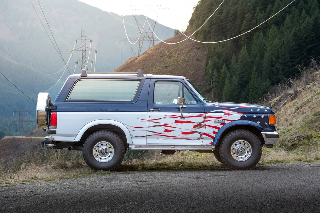 1990 Ford Bronco 4th Gen - Image 10 of 20