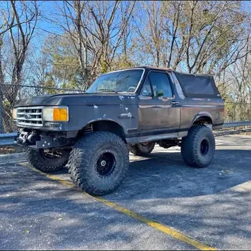 1990 Ford Bronco XLT