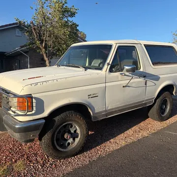1990 Ford Bronco XLT