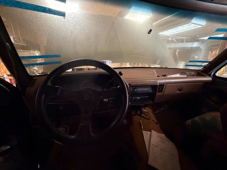 1990 Ford Bronco 4th Gen - Image 8 of 12