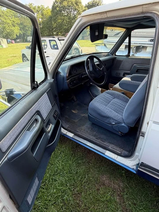 1990 Ford Bronco 4th Gen - Image 10 of 12
