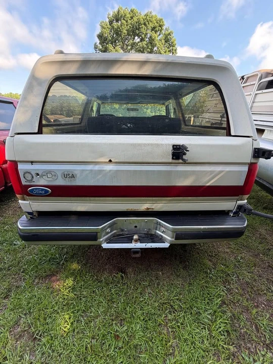 1990 Ford Bronco 4th Gen - Image 5 of 12