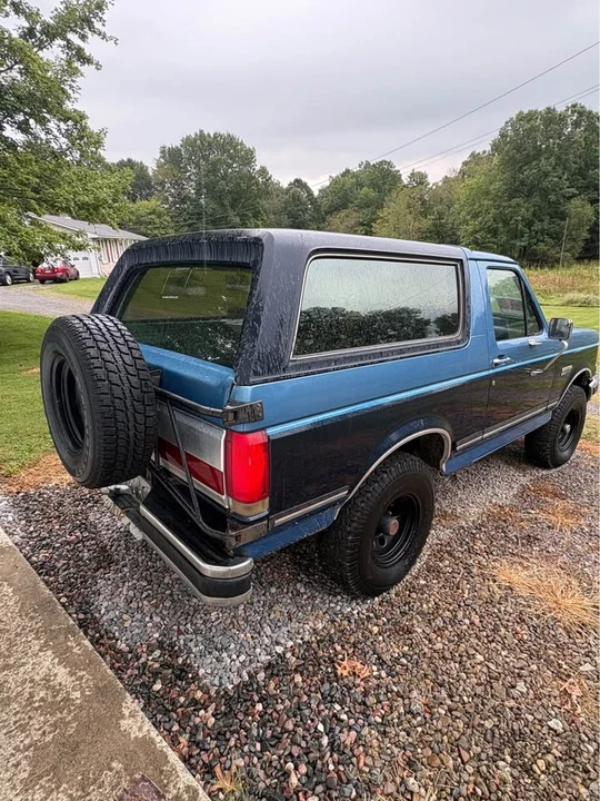 1990 Ford Bronco 4th Gen - Image 3 of 8