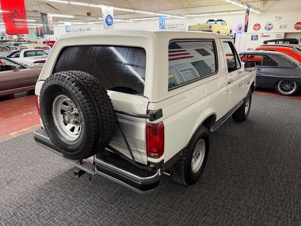 1990 Ford Bronco 4th Gen - Image 12 of 31
