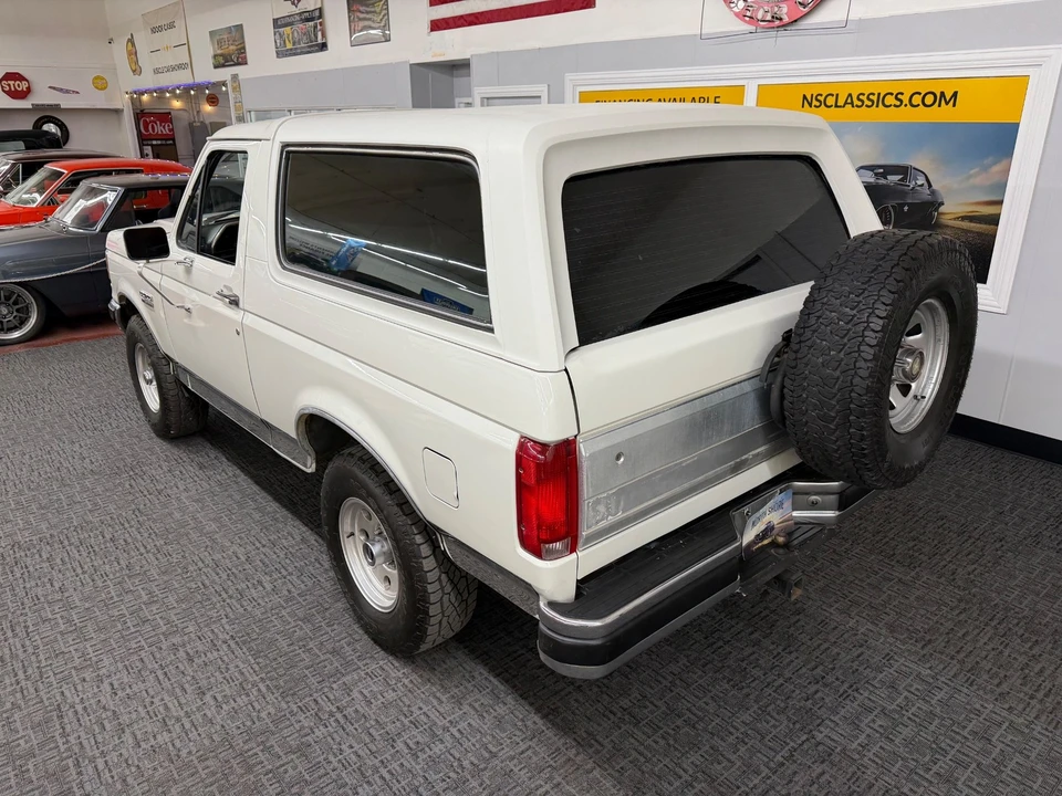 1990 Ford Bronco 4th Gen - Image 8 of 31