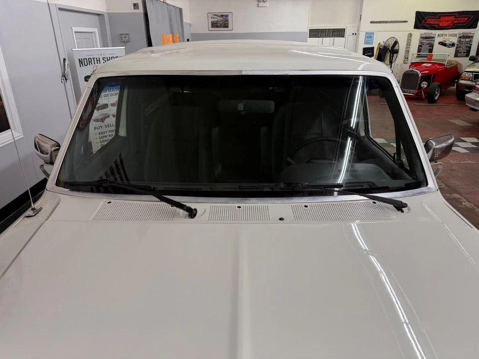 1990 Ford Bronco 4th Gen - Image 23 of 31