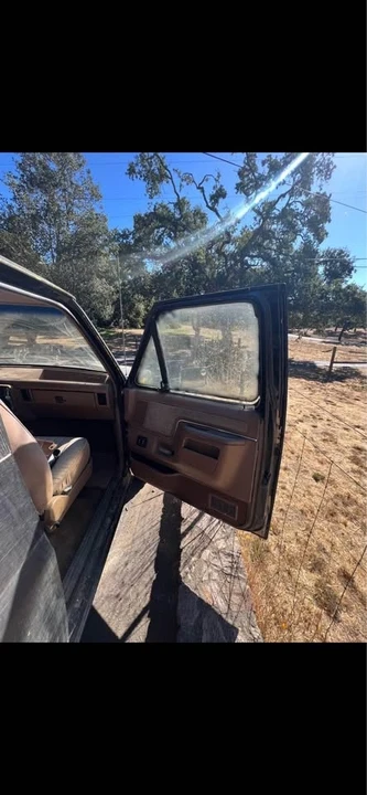 1990 Ford Bronco 4th Gen - Image 4 of 10