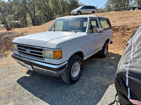 1990 Ford Bronco XLT