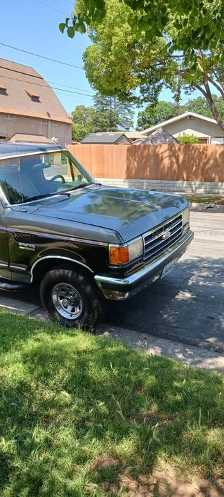 1990 Ford Bronco 4th Gen - Image 3 of 11