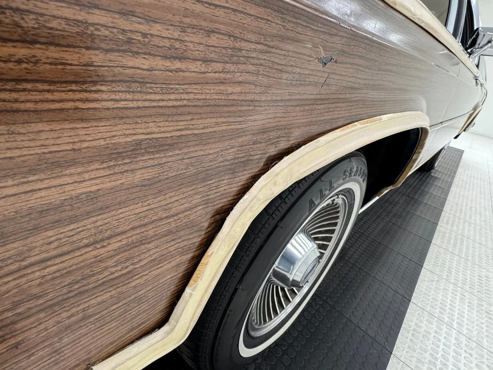 1990 Ford Country Squire - Image 25 of 31