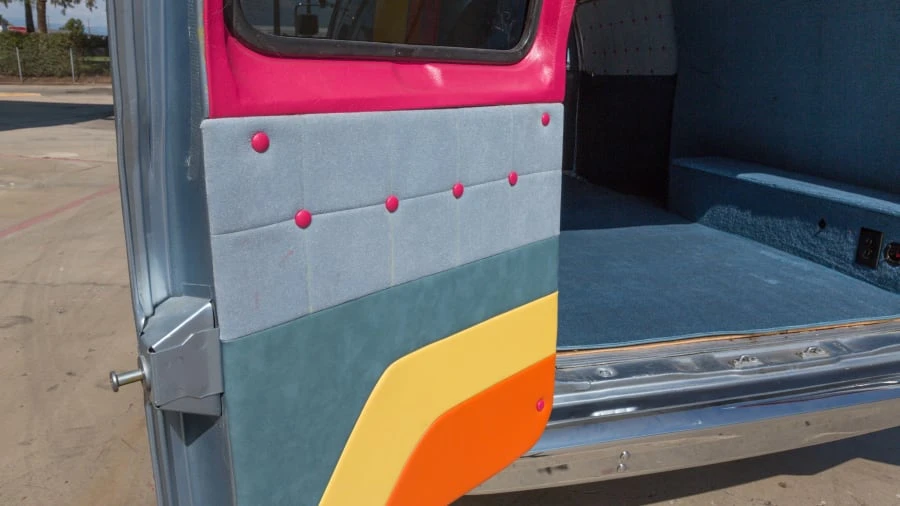 1990 Ford Econoline Van - Image 8 of 10