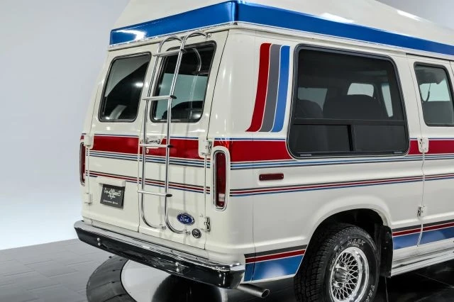 1990 Ford Econoline Van - Image 31 of 31