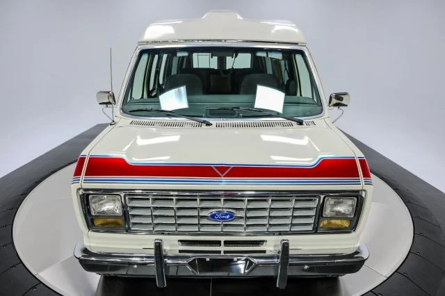 1990 Ford Econoline Van - Image 16 of 31