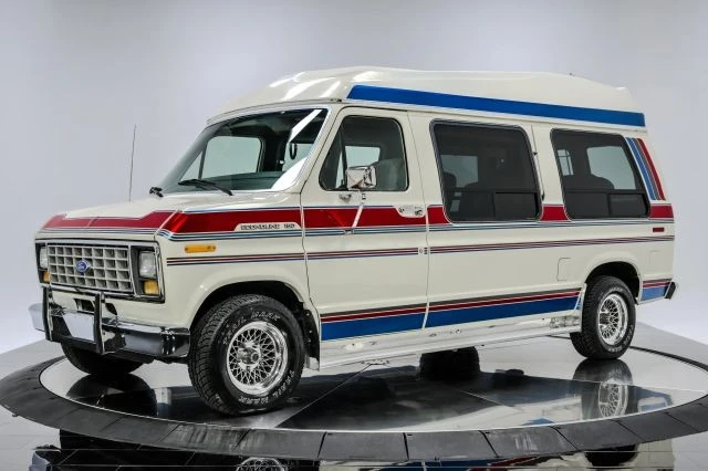 1990 Ford Econoline Van - Image 2 of 31