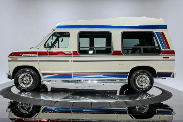 1990 Ford Econoline Van - Image 3 of 31