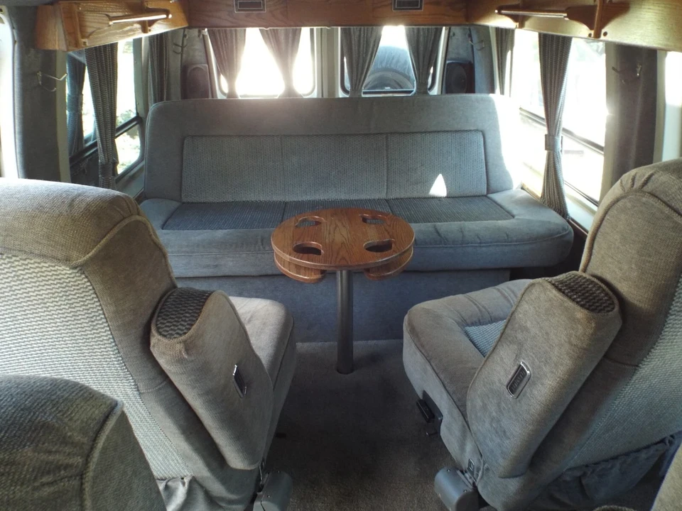 1990 Ford Econoline Van - Image 17 of 21