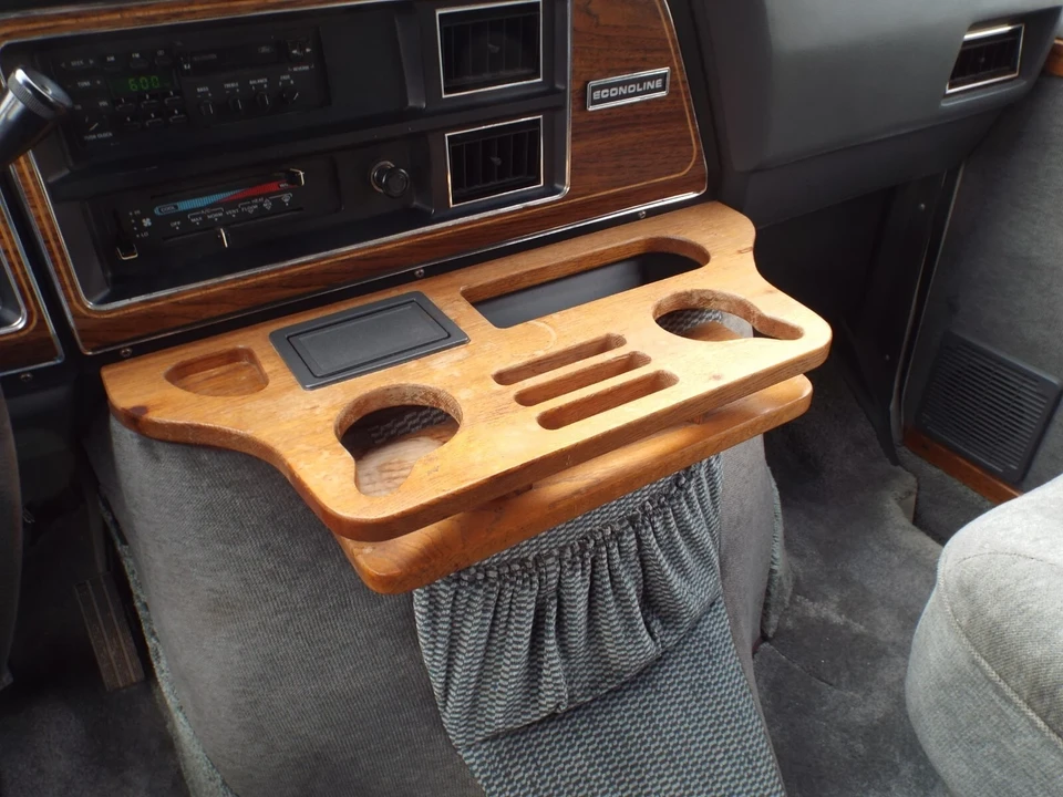 1990 Ford Econoline Van - Image 13 of 21