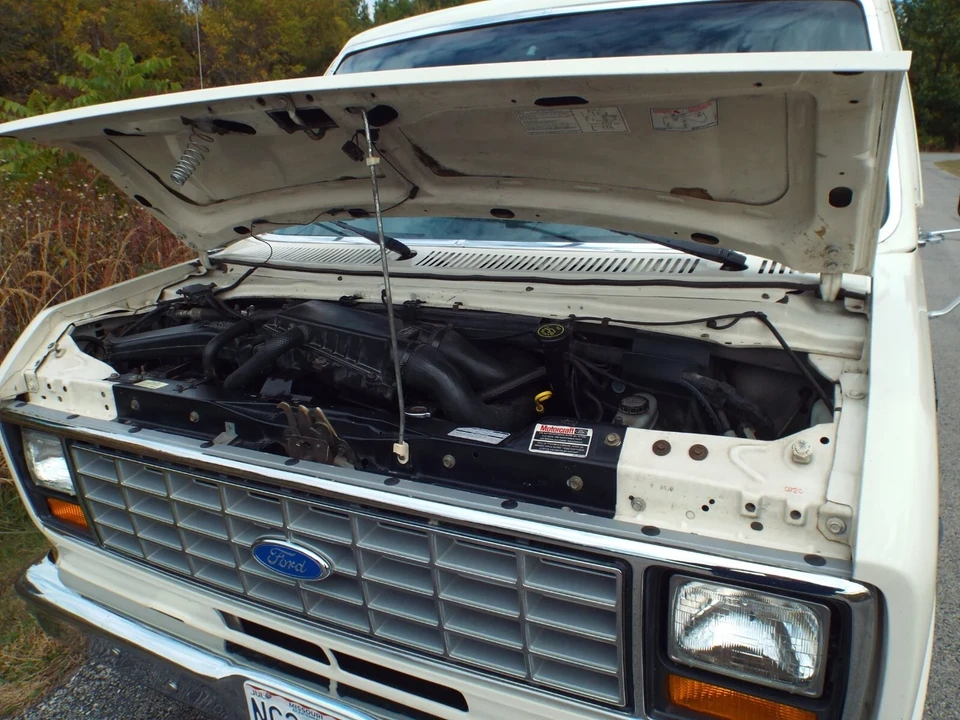 1990 Ford Econoline Van - Image 21 of 21