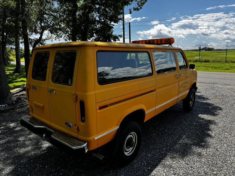 1990 Ford Econoline Van - Image 14 of 31