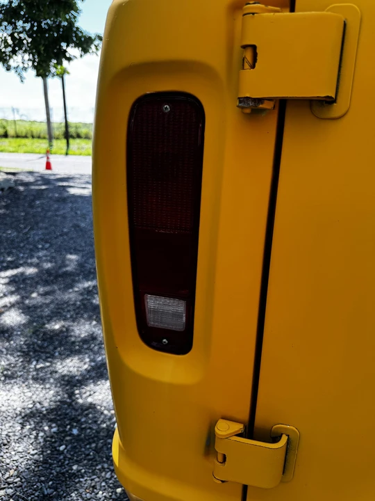 1990 Ford Econoline Van - Image 23 of 31