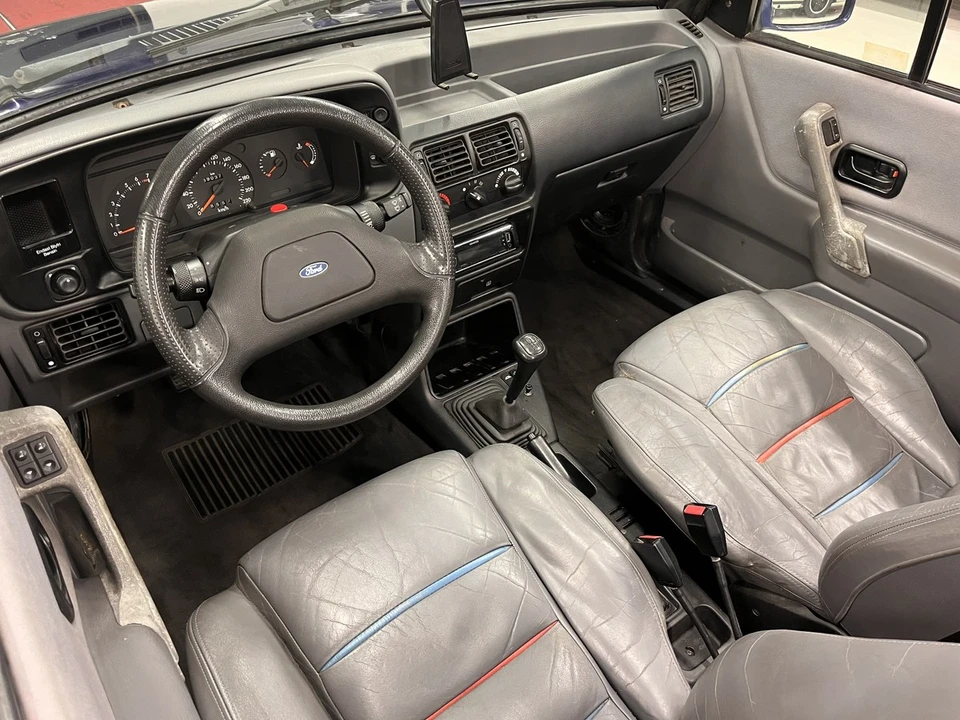 1990 Ford Escort - Image 29 of 30