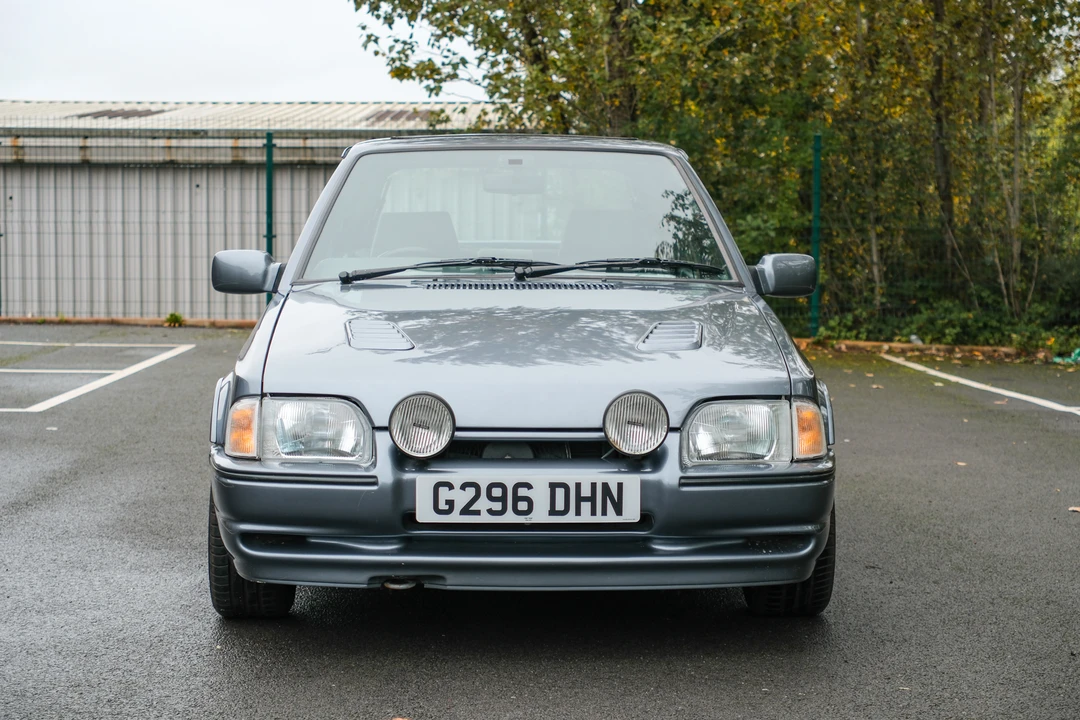 1990 Ford Escort - Image 10 of 31