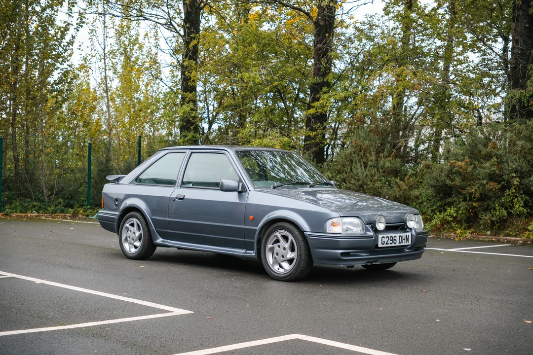 1990 Ford Escort - Image 24 of 31