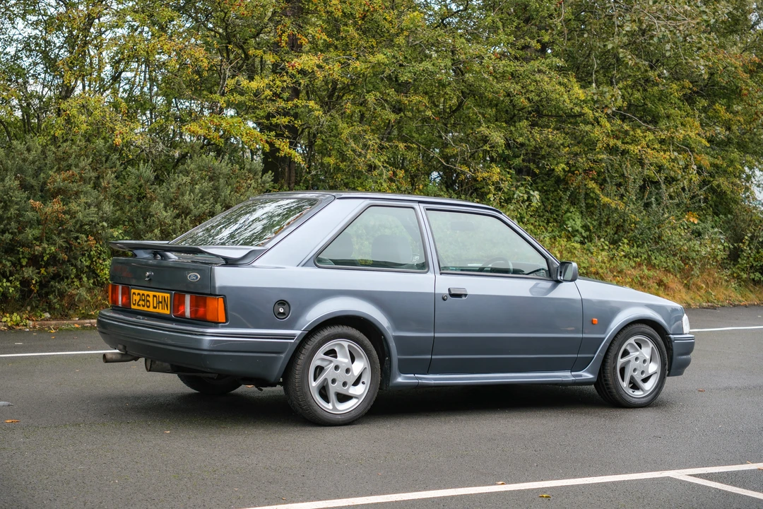 1990 Ford Escort - Image 20 of 31
