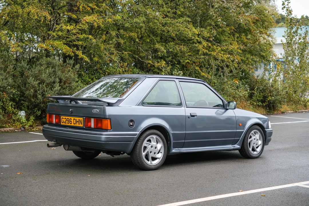 1990 Ford Escort - Image 26 of 31