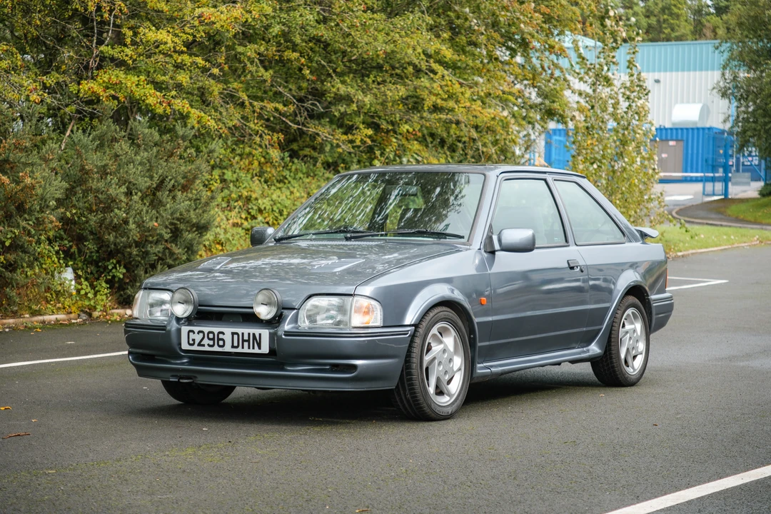 1990 Ford Escort - Image 9 of 31