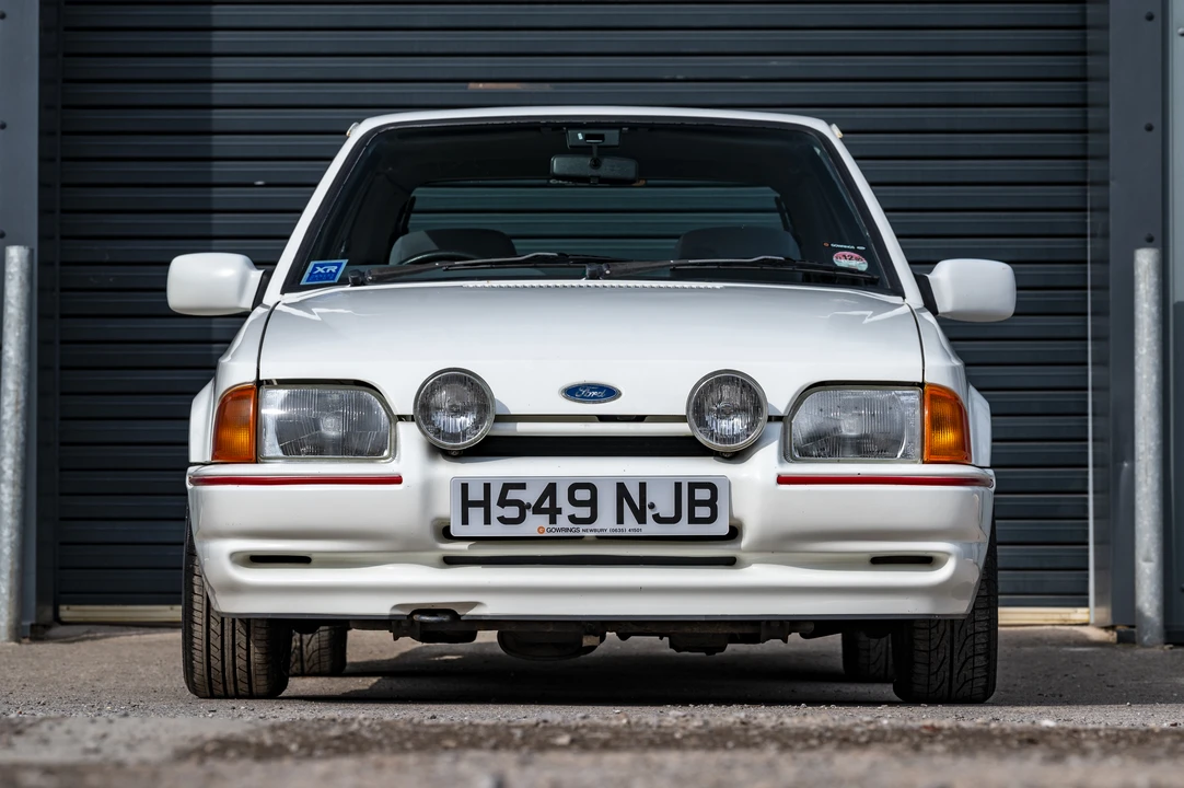 1990 Ford Escort - Image 2 of 31