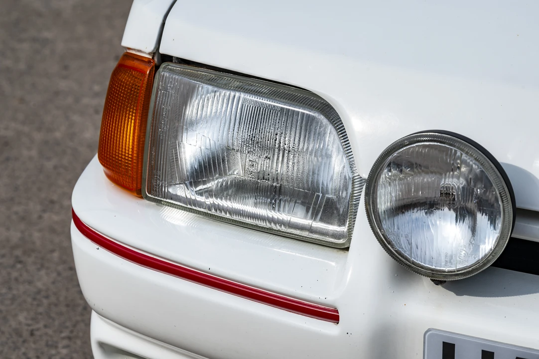 1990 Ford Escort - Image 29 of 31