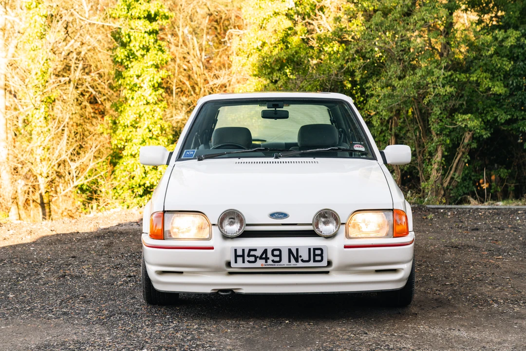 1990 Ford Escort - Image 2 of 31