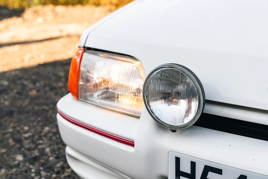 1990 Ford Escort - Image 29 of 31