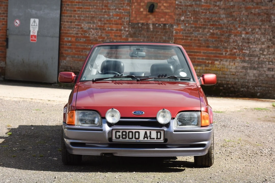 1989 Ford Escort - Image 6 of 30
