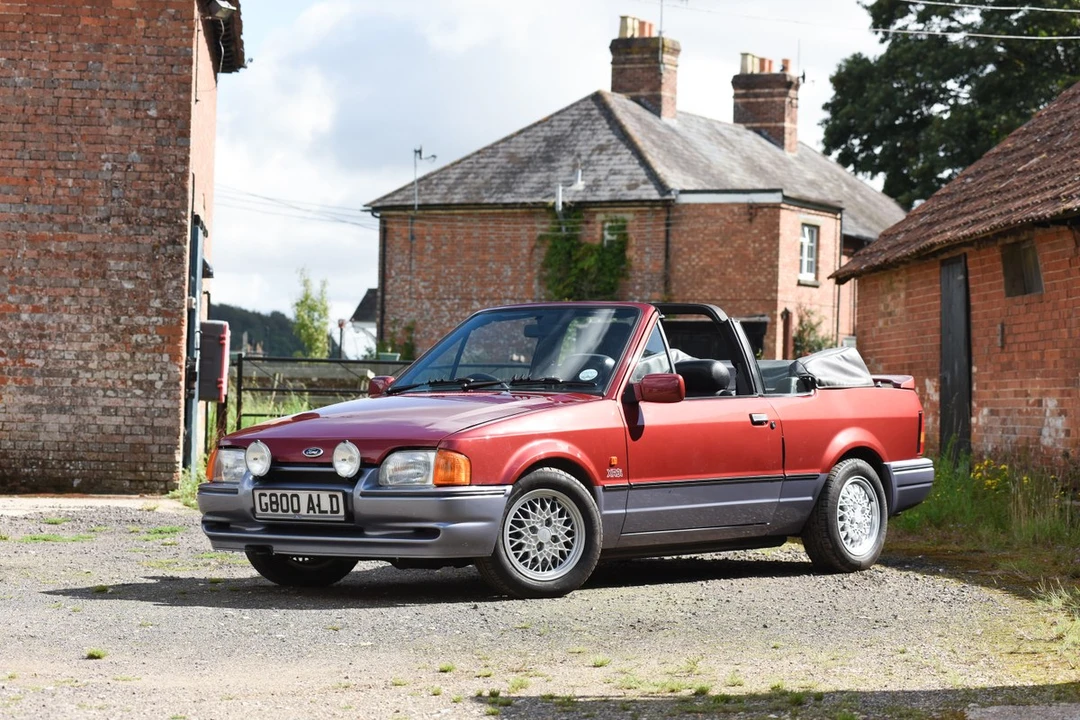 1989 Ford Escort - Image 8 of 30
